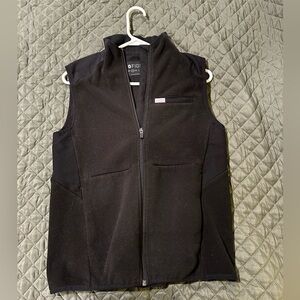 Figs off shift vest- small